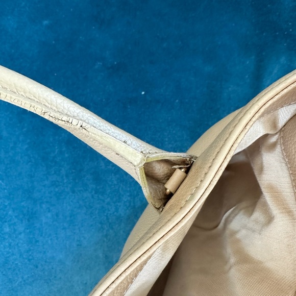 Rehabbed CHANEL Executive Tote - Picture 6 of 14